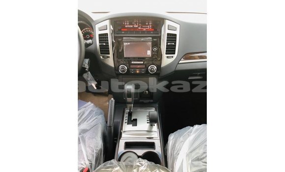 Buy Import Mitsubishi Pajero Black Car in Import - Dubai in Akmecet Buy Import Mitsubishi Pajero Black Car in Import - Dubai in Akmecet