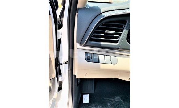 Buy Import Hyundai Elantra White Car in Import - Dubai in Akmecet Buy Import Hyundai Elantra White Car in Import - Dubai in Akmecet