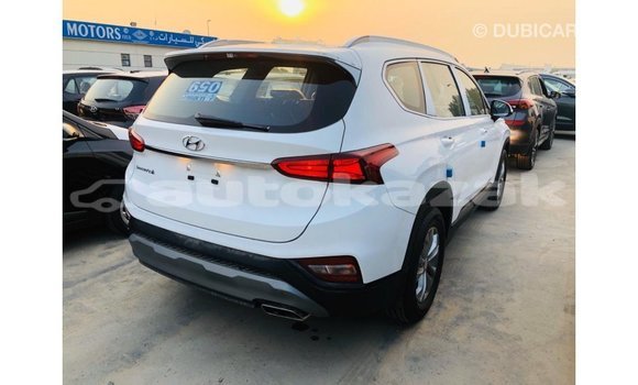 Buy Import Hyundai Santa Fe White Car in Import - Dubai in Akmecet Buy Import Hyundai Santa Fe White Car in Import - Dubai in Akmecet