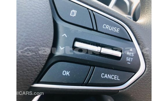 Buy Import Hyundai Santa Fe White Car in Import - Dubai in Akmecet Buy Import Hyundai Santa Fe White Car in Import - Dubai in Akmecet