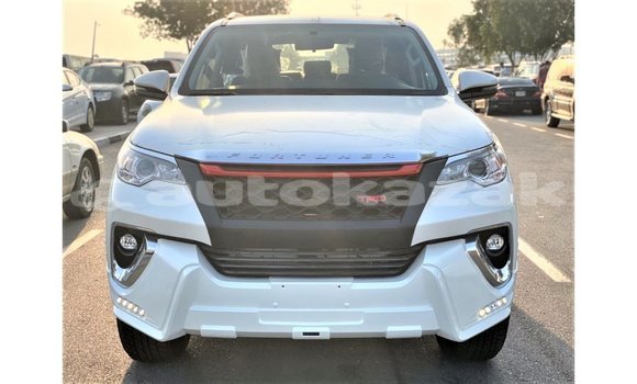 Buy Import Toyota Fortuner White Car in Import - Dubai in Akmecet Buy Import Toyota Fortuner White Car in Import - Dubai in Akmecet