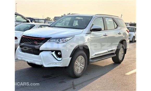 Buy Import Toyota Fortuner White Car in Import - Dubai in Akmecet Buy Import Toyota Fortuner White Car in Import - Dubai in Akmecet