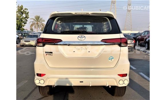 Buy Import Toyota Fortuner White Car in Import - Dubai in Akmecet Buy Import Toyota Fortuner White Car in Import - Dubai in Akmecet