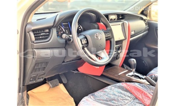 Buy Import Toyota Fortuner White Car in Import - Dubai in Akmecet Buy Import Toyota Fortuner White Car in Import - Dubai in Akmecet