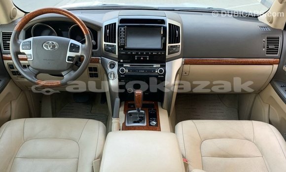 Buy Import Toyota Land Cruiser White Car in Import - Dubai in Akmecet Buy Import Toyota Land Cruiser White Car in Import - Dubai in Akmecet
