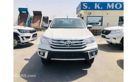 Buy Import Toyota Hilux White Car in Import - Dubai in Akmecet Buy Import Toyota Hilux White Car in Import - Dubai in Akmecet