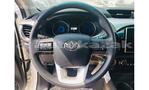 Buy Import Toyota Hilux White Car in Import - Dubai in Akmecet Buy Import Toyota Hilux White Car in Import - Dubai in Akmecet