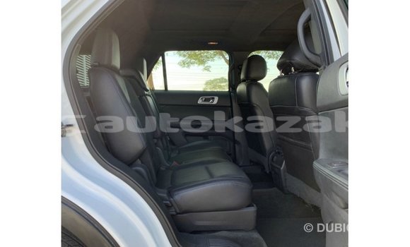 Buy Import Ford Explorer White Car in Import - Dubai in Akmecet Buy Import Ford Explorer White Car in Import - Dubai in Akmecet
