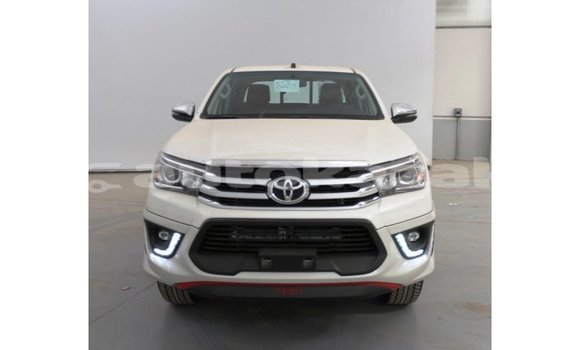 Buy Import Toyota Hilux White Car in Import - Dubai in Akmecet Buy Import Toyota Hilux White Car in Import - Dubai in Akmecet