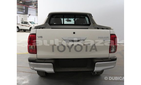 Buy Import Toyota Hilux White Car in Import - Dubai in Akmecet Buy Import Toyota Hilux White Car in Import - Dubai in Akmecet