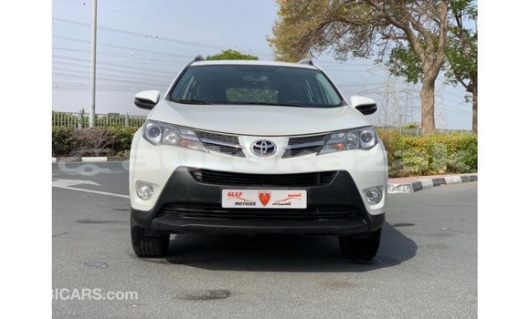 Buy Import Toyota 4Runner White Car in Import - Dubai in Akmecet Buy Import Toyota 4Runner White Car in Import - Dubai in Akmecet