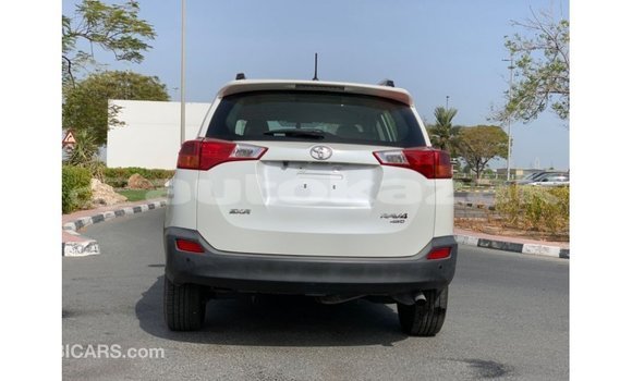 Buy Import Toyota 4Runner White Car in Import - Dubai in Akmecet Buy Import Toyota 4Runner White Car in Import - Dubai in Akmecet