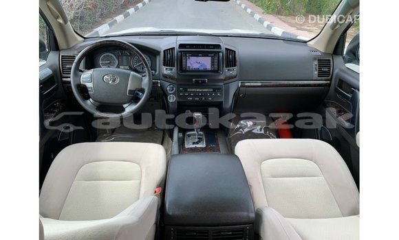 Buy Import Toyota Land Cruiser White Car in Import - Dubai in Akmecet Buy Import Toyota Land Cruiser White Car in Import - Dubai in Akmecet