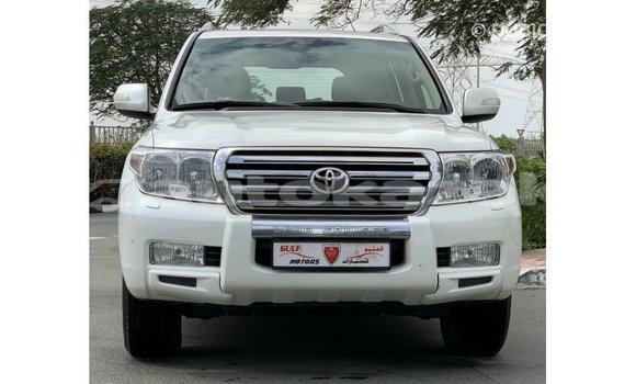 Buy Import Toyota Land Cruiser White Car in Import - Dubai in Akmecet Buy Import Toyota Land Cruiser White Car in Import - Dubai in Akmecet
