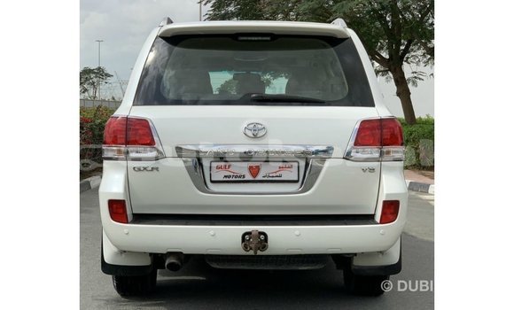 Buy Import Toyota Land Cruiser White Car in Import - Dubai in Akmecet Buy Import Toyota Land Cruiser White Car in Import - Dubai in Akmecet