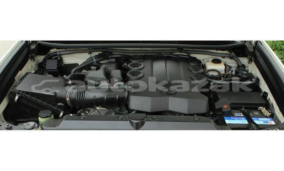 Buy Import Toyota Prado White Car in Import - Dubai in Akmecet Buy Import Toyota Prado White Car in Import - Dubai in Akmecet