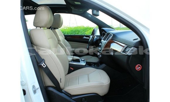 Buy Import Mercedes-Benz 190 White Car in Import - Dubai in Akmecet Buy Import Mercedes-Benz 190 White Car in Import - Dubai in Akmecet