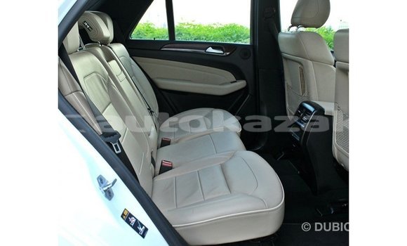 Buy Import Mercedes-Benz 190 White Car in Import - Dubai in Akmecet Buy Import Mercedes-Benz 190 White Car in Import - Dubai in Akmecet