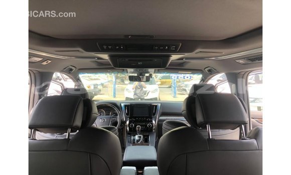 Buy Import Toyota Alphard White Car in Import - Dubai in Akmecet Buy Import Toyota Alphard White Car in Import - Dubai in Akmecet