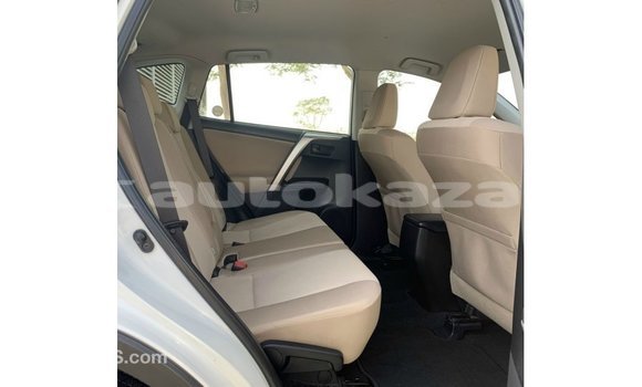 Buy Import Toyota 4Runner White Car in Import - Dubai in Akmecet Buy Import Toyota 4Runner White Car in Import - Dubai in Akmecet