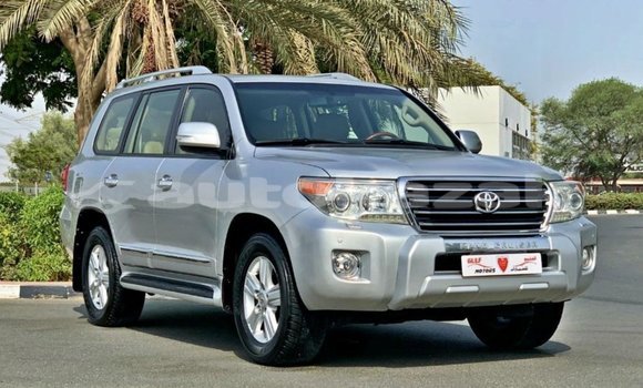 Buy Import Toyota Land Cruiser Other Car in Import - Dubai in Akmecet