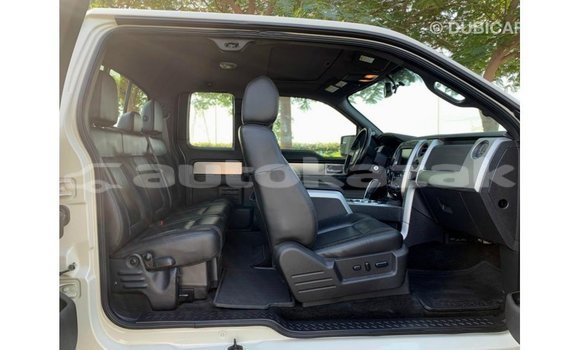 Buy Import Ford Club Wagon Beige Car in Import - Dubai in Akmecet Buy Import Ford Club Wagon Beige Car in Import - Dubai in Akmecet