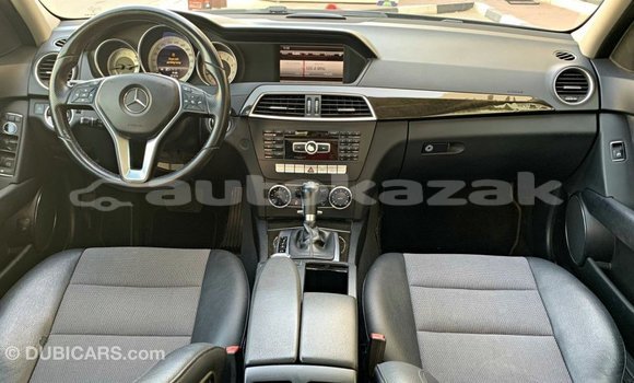 Buy Import Mercedes-Benz 200 Blue Car in Import - Dubai in Akmecet Buy Import Mercedes-Benz 200 Blue Car in Import - Dubai in Akmecet