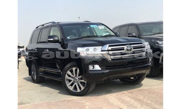 Buy Import Toyota Land Cruiser Black Car in Import - Dubai in Akmecet