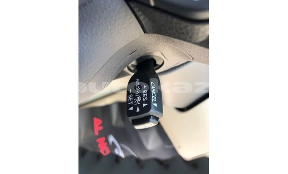 Buy Import Toyota Land Cruiser White Car in Import - Dubai in Akmecet Buy Import Toyota Land Cruiser White Car in Import - Dubai in Akmecet