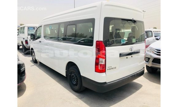 Buy Import Toyota Hiace White Car in Import - Dubai in Akmecet Buy Import Toyota Hiace White Car in Import - Dubai in Akmecet