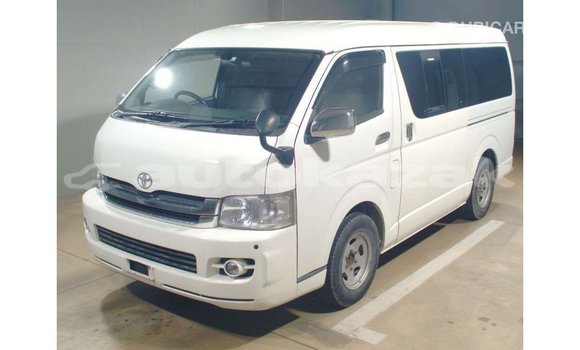 Buy Import Toyota Hiace White Car in Import - Dubai in Akmecet Buy Import Toyota Hiace White Car in Import - Dubai in Akmecet