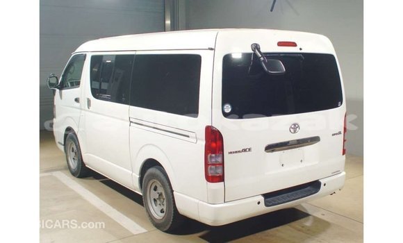 Buy Import Toyota Hiace White Car in Import - Dubai in Akmecet Buy Import Toyota Hiace White Car in Import - Dubai in Akmecet
