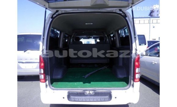 Buy Import Toyota Hiace White Car in Import - Dubai in Akmecet Buy Import Toyota Hiace White Car in Import - Dubai in Akmecet