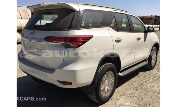 Buy Import Toyota Fortuner White Car in Import - Dubai in Akmecet Buy Import Toyota Fortuner White Car in Import - Dubai in Akmecet