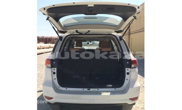 Buy Import Toyota Fortuner White Car in Import - Dubai in Akmecet Buy Import Toyota Fortuner White Car in Import - Dubai in Akmecet