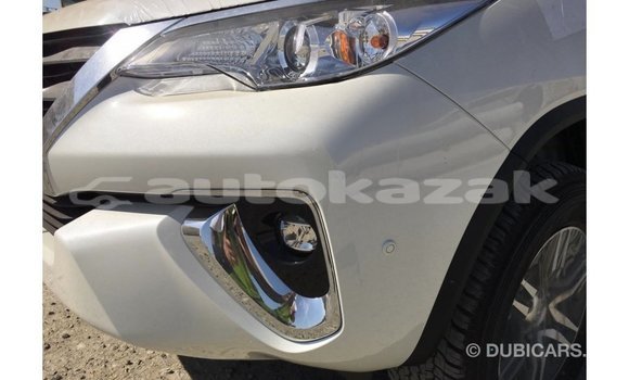 Buy Import Toyota Fortuner White Car in Import - Dubai in Akmecet Buy Import Toyota Fortuner White Car in Import - Dubai in Akmecet