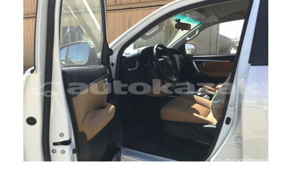 Buy Import Toyota Fortuner White Car in Import - Dubai in Akmecet Buy Import Toyota Fortuner White Car in Import - Dubai in Akmecet