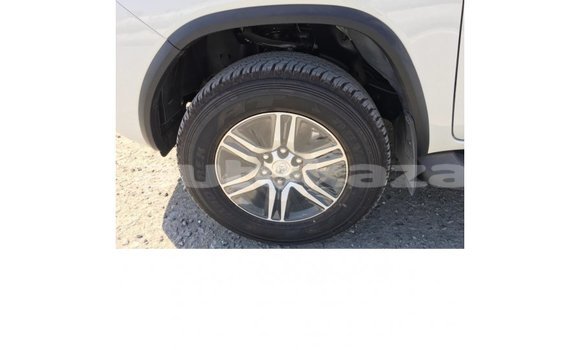 Buy Import Toyota Fortuner White Car in Import - Dubai in Akmecet Buy Import Toyota Fortuner White Car in Import - Dubai in Akmecet