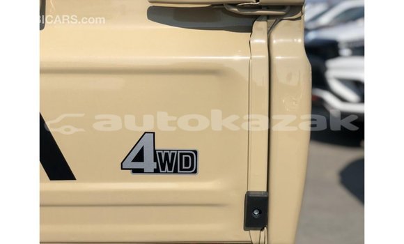 Buy Import Toyota Land Cruiser Beige Car in Import - Dubai in Akmecet Buy Import Toyota Land Cruiser Beige Car in Import - Dubai in Akmecet