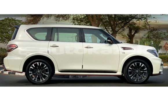 Buy Import Nissan Patrol White Car in Import - Dubai in Akmecet Buy Import Nissan Patrol White Car in Import - Dubai in Akmecet
