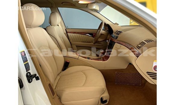 Buy Import Mercedes-Benz 200 White Car in Import - Dubai in Akmecet Buy Import Mercedes-Benz 200 White Car in Import - Dubai in Akmecet