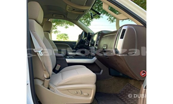 Buy Import Chevrolet Silverado White Car in Import - Dubai in Akmecet Buy Import Chevrolet Silverado White Car in Import - Dubai in Akmecet