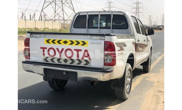 Buy Import Toyota Hilux White Car in Import - Dubai in Akmecet Buy Import Toyota Hilux White Car in Import - Dubai in Akmecet