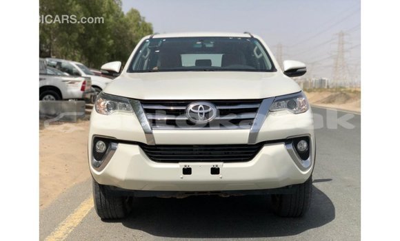 Buy Import Toyota Fortuner White Car in Import - Dubai in Akmecet Buy Import Toyota Fortuner White Car in Import - Dubai in Akmecet
