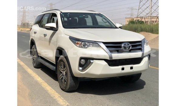 Buy Import Toyota Fortuner White Car in Import - Dubai in Akmecet Buy Import Toyota Fortuner White Car in Import - Dubai in Akmecet