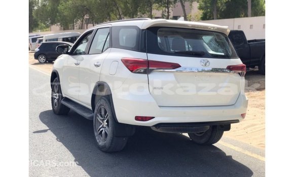 Buy Import Toyota Fortuner White Car in Import - Dubai in Akmecet Buy Import Toyota Fortuner White Car in Import - Dubai in Akmecet