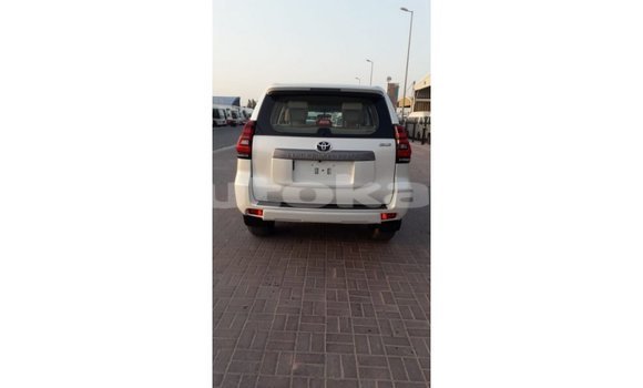 Buy Import Toyota Prado White Car in Import - Dubai in Akmecet Buy Import Toyota Prado White Car in Import - Dubai in Akmecet