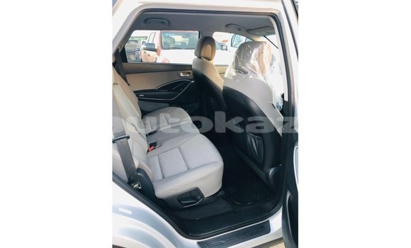 Buy Import Hyundai Santa Fe Other Car in Import - Dubai in Akmecet Buy Import Hyundai Santa Fe Other Car in Import - Dubai in Akmecet