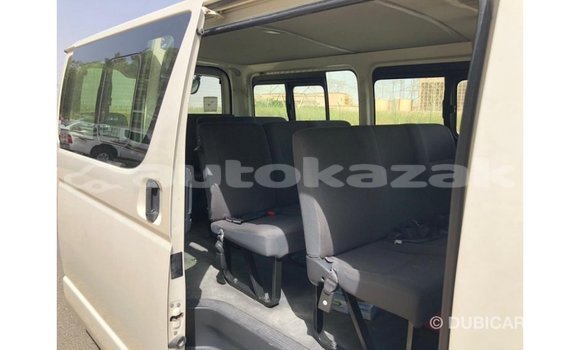 Buy Import Toyota Hiace White Car in Import - Dubai in Akmecet Buy Import Toyota Hiace White Car in Import - Dubai in Akmecet