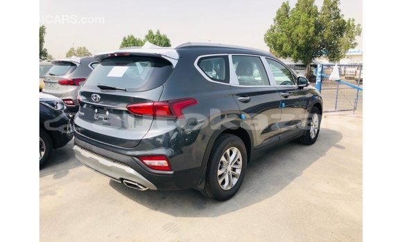 Buy Import Hyundai Santa Fe Green Car in Import - Dubai in Akmecet Buy Import Hyundai Santa Fe Green Car in Import - Dubai in Akmecet